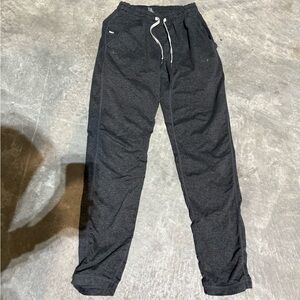 Women’s Vuori The Rise The Shine Joggers (Size XS)